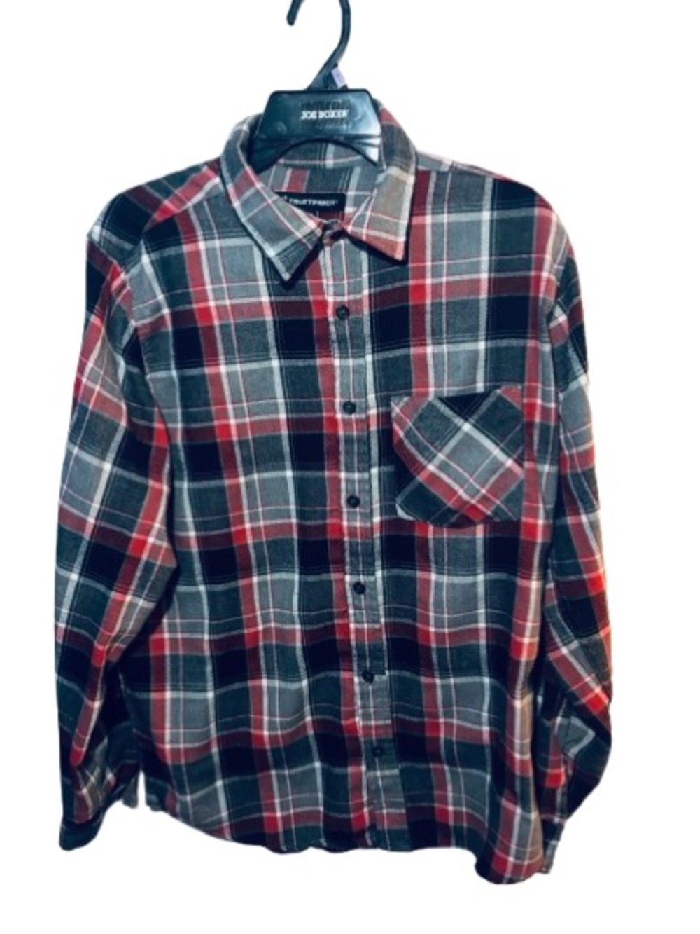 Truetimber Red and Black Plaid Men's Button-Up Shirt Medium